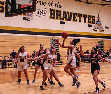 Donna High clash with Mercedes on the hardwood