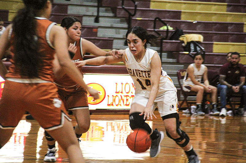 Q&A: Bravettes’ Senior Guard Danna Baez