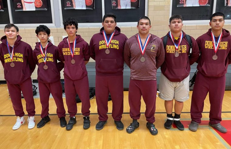 Donna High wrestling team to compete at regional meet, Villanueva named Assistant Coach of the Year