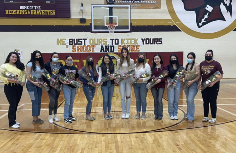 Bravettes celebrate for reaching playoffs, finished second in District 32-5A