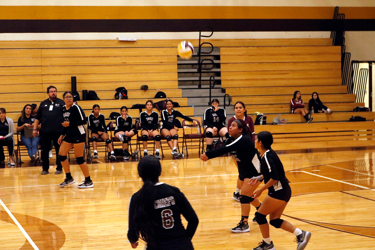 Donna North volleyball looking for first win